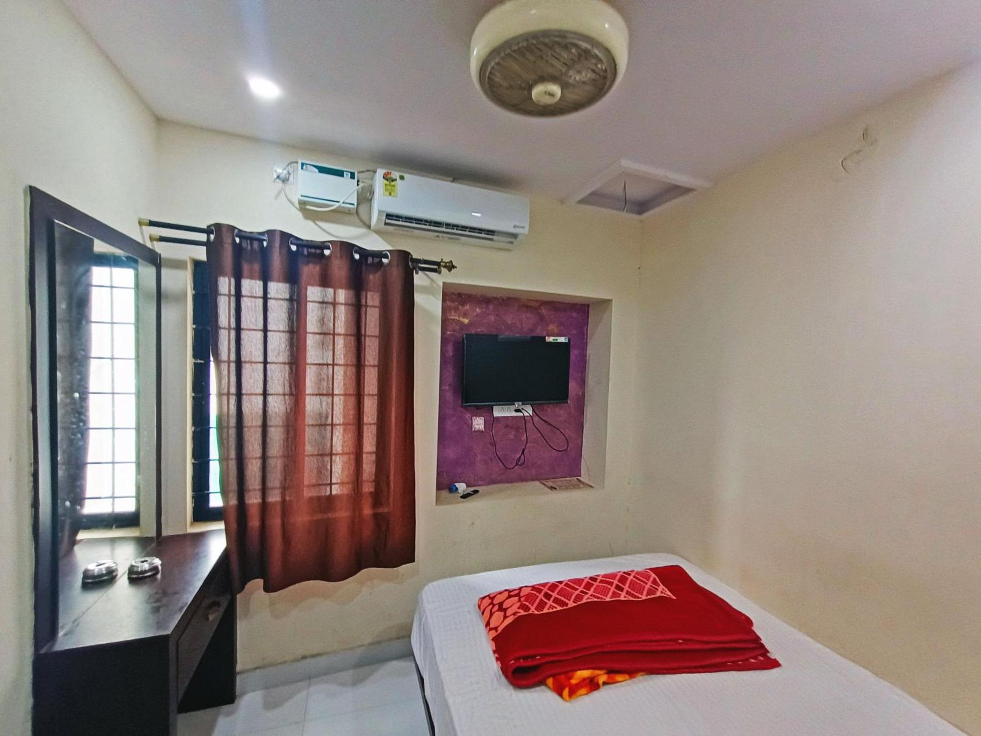 Hotel Mg Residency Chikmagalūr Exterior foto
